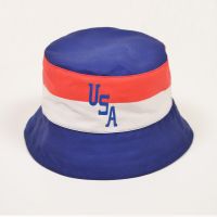 Image of Amerykański królewski kapelusz typu Bucket
